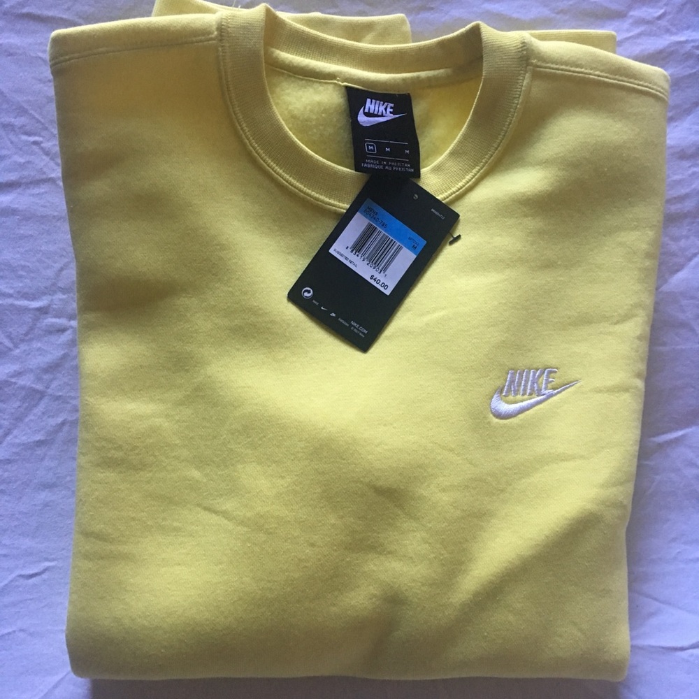 Men’s Nike SPRING Yellow Sweatshirt M🔥